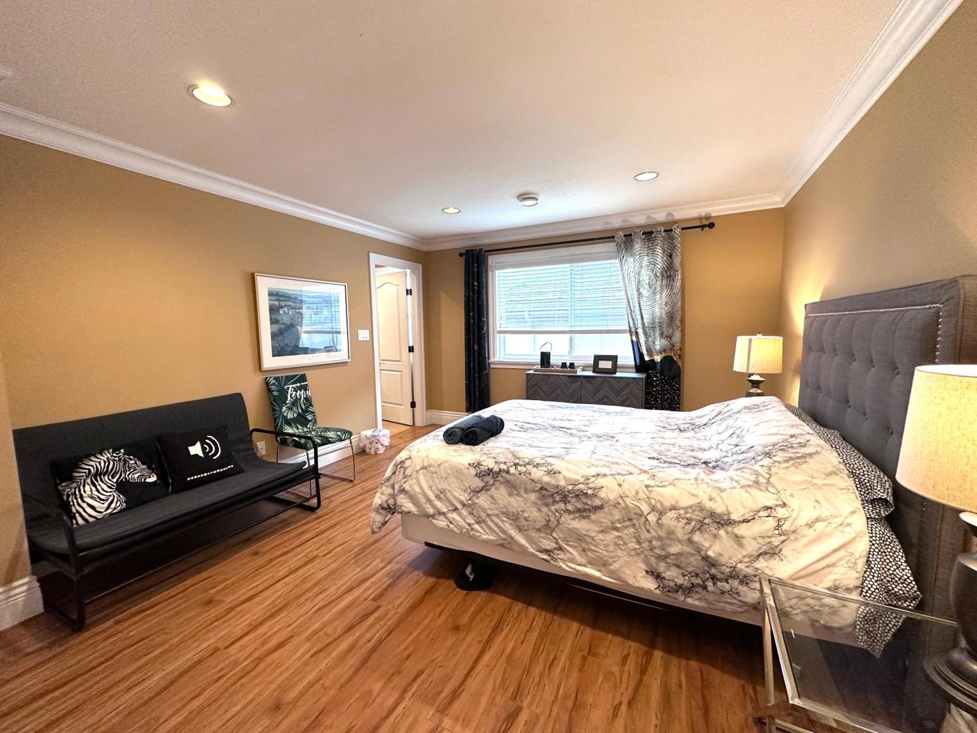 Vancouver Luxury Homestay Richmond Eksteriør billede