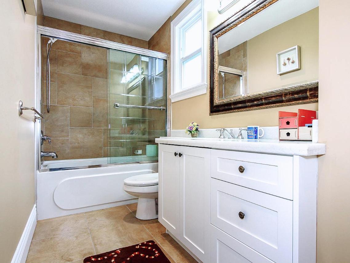 Vancouver Luxury Homestay Richmond Eksteriør billede