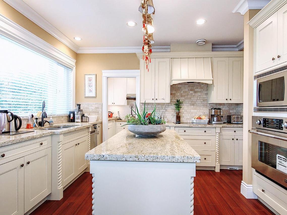 Vancouver Luxury Homestay Richmond Eksteriør billede